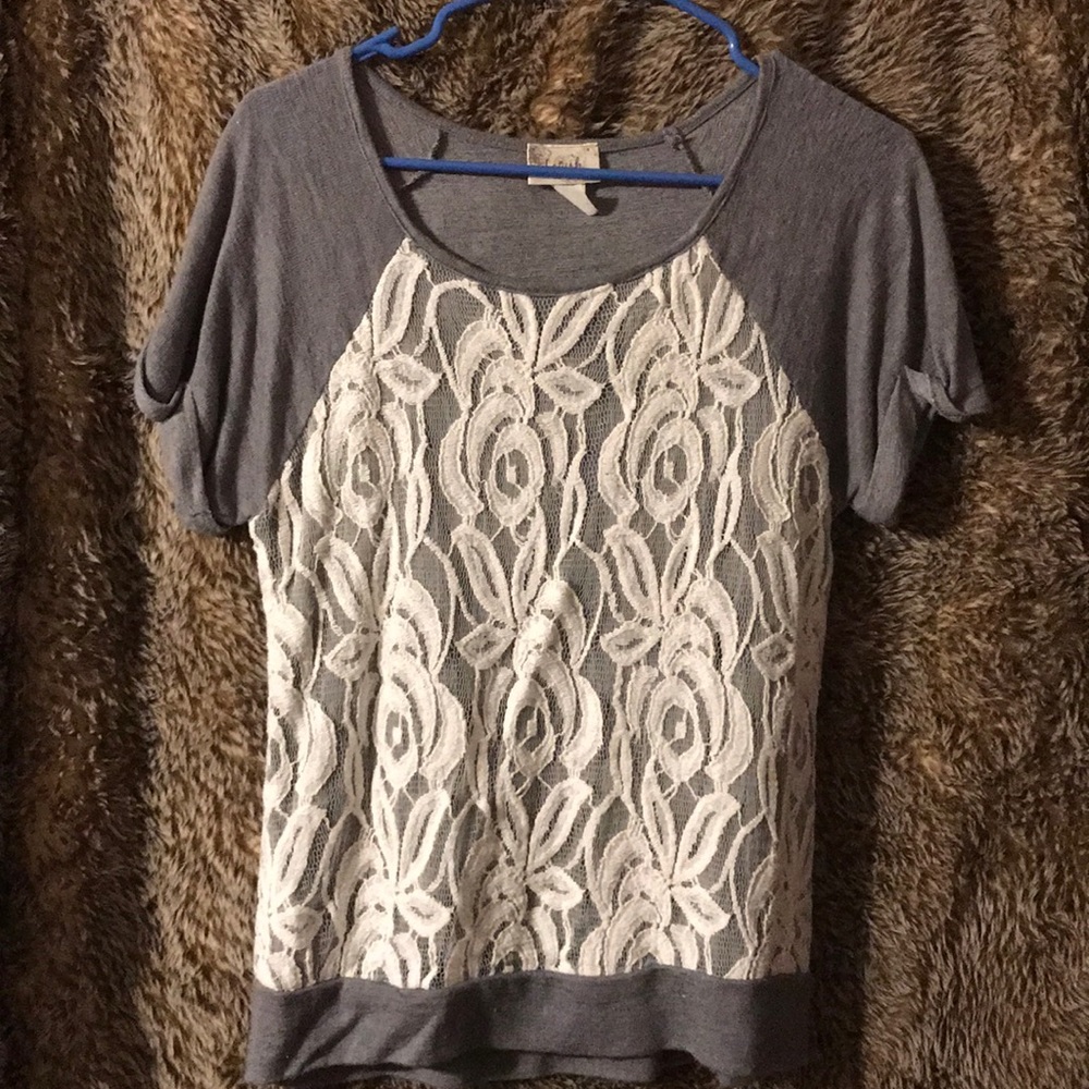 Gray shirt with lace front.